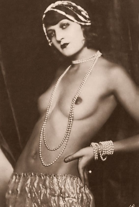 1920's â€“ The Roaring '20s