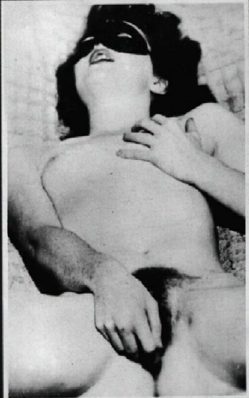 Vintage Erotica and Photo Image Galleries of Classic Women Nude in the 1950's