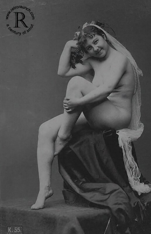 B&W Volume 5 Image of Naked / Nude Woman in the Vintage Era