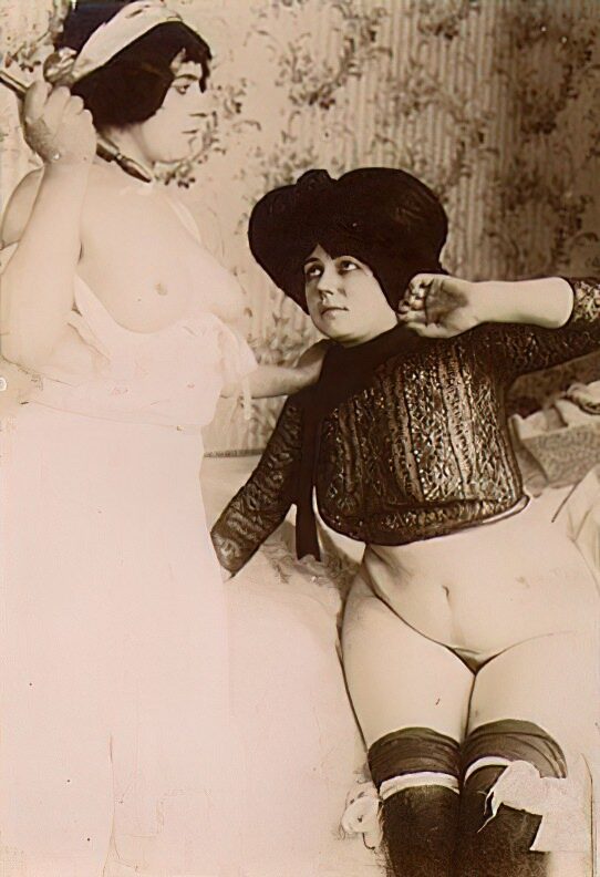 Volume 3 of Black and White Photo of Naked / Nude Women and Girls in the Vintage Era