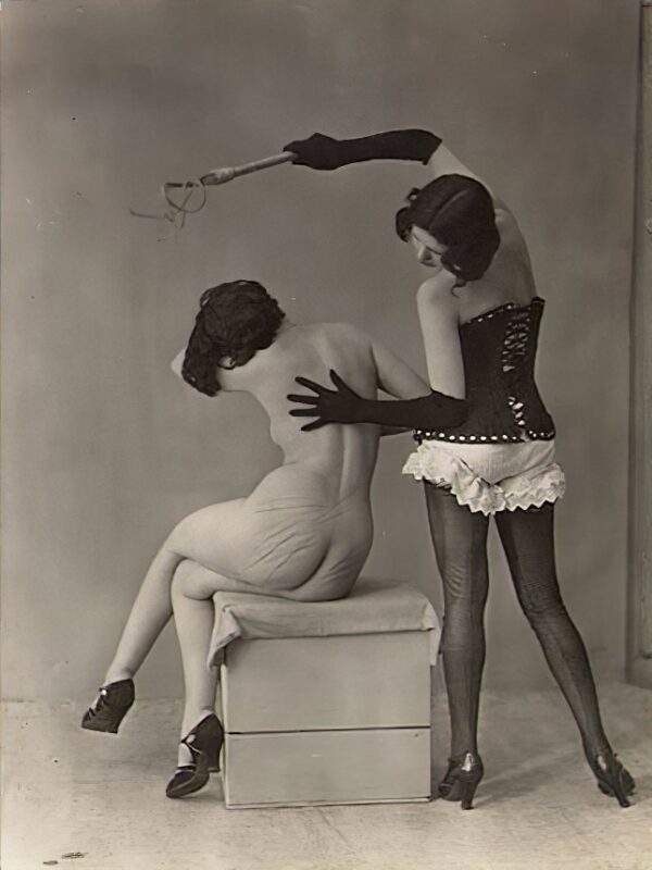 Volume 3 of Black and White Photo of Naked / Nude Women and Girls in the Vintage Era