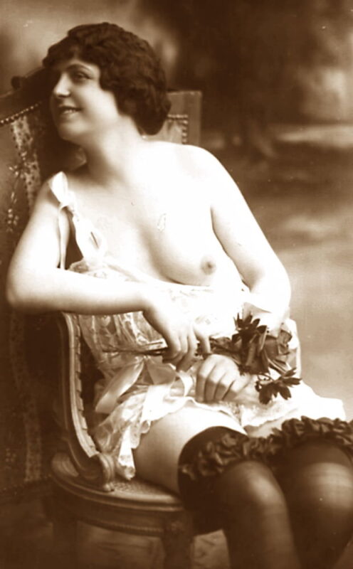 Volume 3 of Black and White Photo of Naked / Nude Women and Girls in the Vintage Era