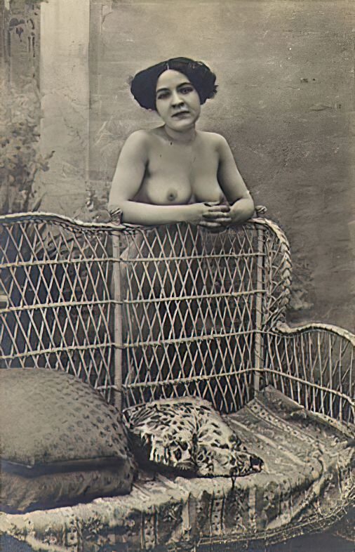 Volume 3 of Black and White Photo of Naked / Nude Women and Girls in the Vintage Era