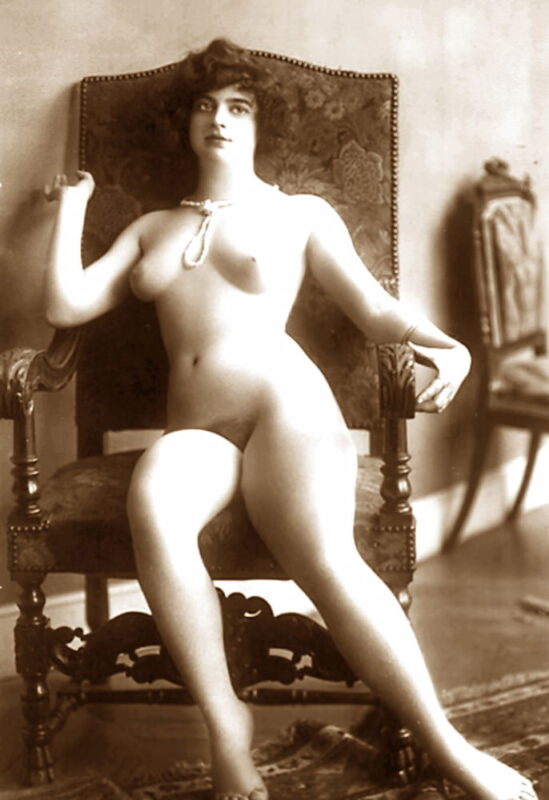 Volume 3 of Black and White Photo of Naked / Nude Women and Girls in the Vintage Era
