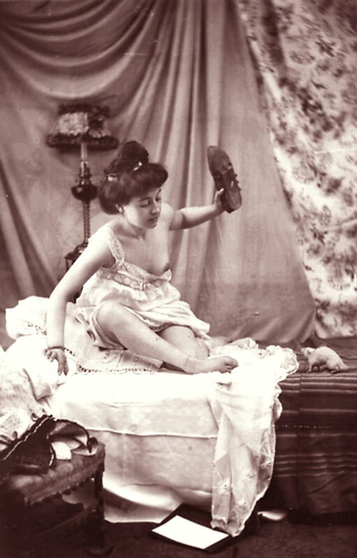 Volume 3 of Black and White Photo of Naked / Nude Women and Girls in the Vintage Era