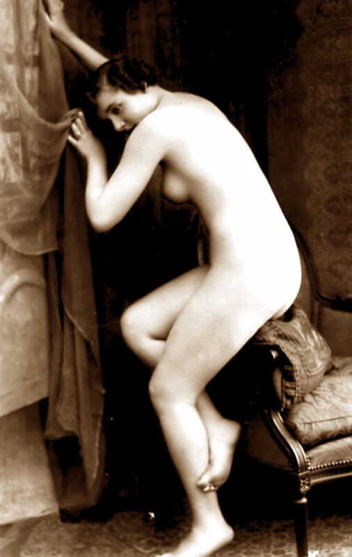 Volume 3 of Black and White Photo of Naked / Nude Women and Girls in the Vintage Era