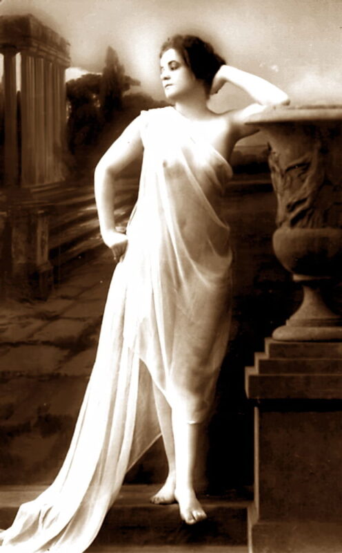 Volume 3 of Black and White Photo of Naked / Nude Women and Girls in the Vintage Era