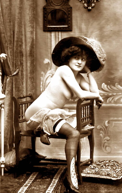 Volume 3 of Black and White Photo of Naked / Nude Women and Girls in the Vintage Era