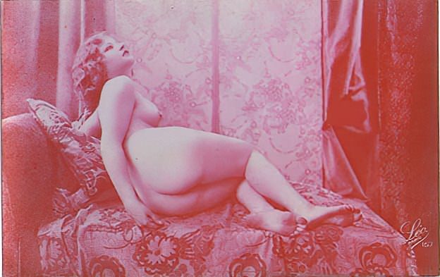 Photo 044 - Color Tint Vintage Nude Men and Women Sepia, Monochrome and Others Photo 044 - Color Tint Vintage Nude Men and Women Sepia, Monochrome and Others