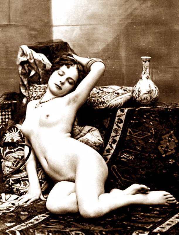 Volume 4 of Black and White Image of Naked / Nude Women and Girls in the Vintage Era
