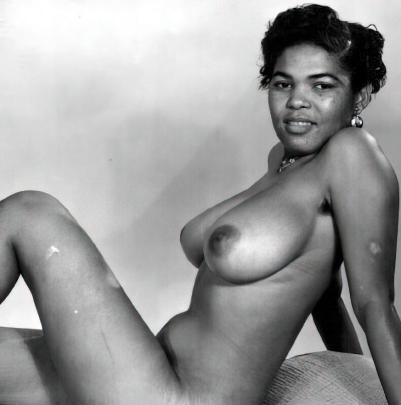 Vintage Nude Girl Mixed, Upscaled - Volume 2 - Photo 147