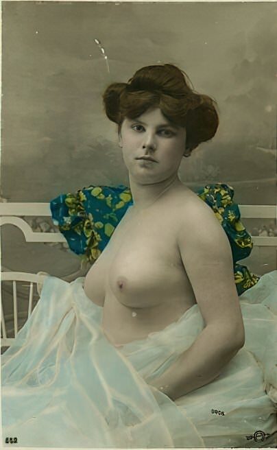 Photo 010 - Color Tint Vintage Nude Men and Women Sepia, Monochrome and Others Photo 010 - Color Tint Vintage Nude Men and Women Sepia, Monochrome and Others