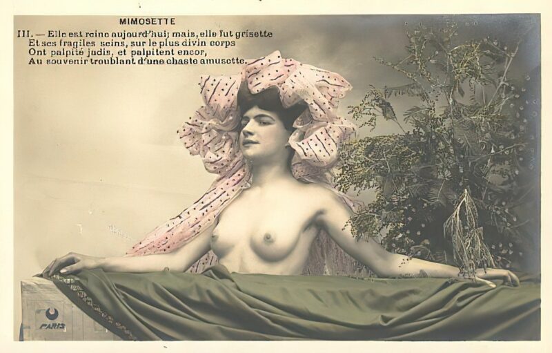 Volume 1 of Black and White Image of Naked / Nude Woman in the Classic Retro Period Volume 1 of Black and White Photo of Naked / Nude Women and Girls in the Vintage Era