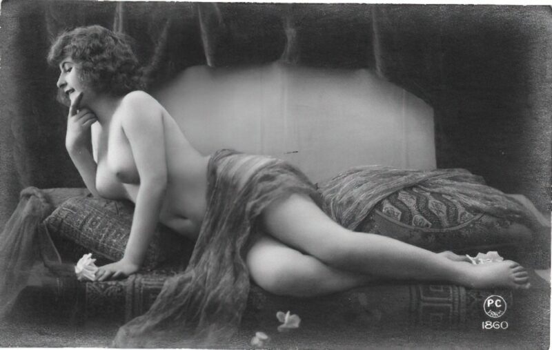 Volume 4 of Black and White Image of Naked / Nude Women and Girls in the Vintage Era