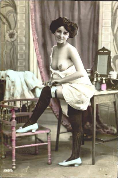 Photo 052 - Color Tint Vintage Nude Men and Women Sepia, Monochrome and Others Photo 052 - Color Tint Vintage Nude Men and Women Sepia, Monochrome and Others