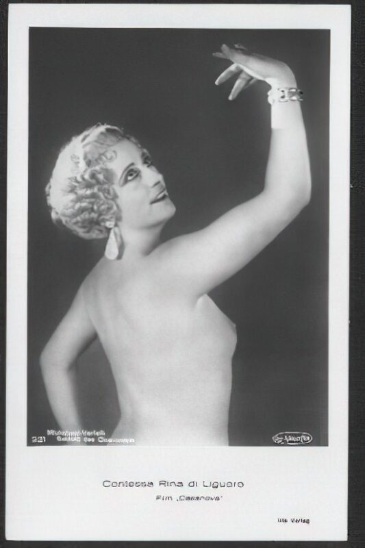 Very high Quality Nude Men and Women in Full Black and White from the Classic Vintage Retro Era Vintage Erotica and Photo Image Galleries of Classic Women Nude in the 1800s to the 1920s