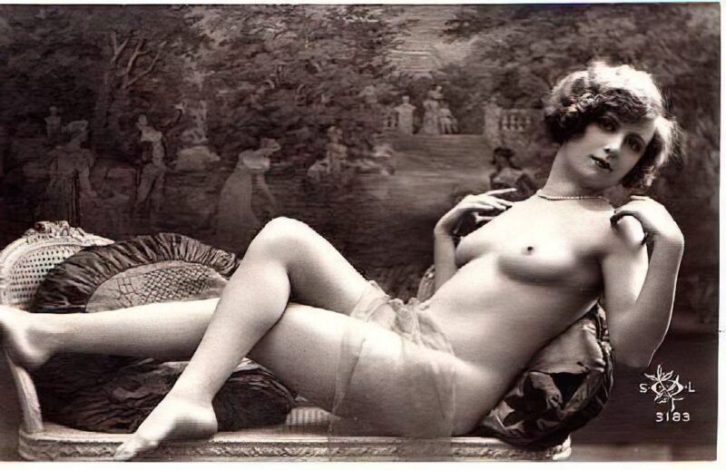 Volume 4 of Black and White Image of Naked / Nude Women and Girls in the Vintage Era