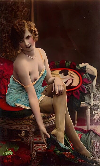 Photo 016 - Color Tint Vintage Nude Men and Women Sepia, Monochrome and Others Photo 016 - Color Tint Vintage Nude Men and Women Sepia, Monochrome and Others