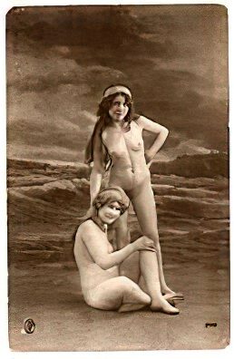 Very high Quality Nude Men and Women in Full Black and White from the Classic Vintage Retro Era Vintage Erotica and Photo Image Galleries of Classic Women Nude in the 1800s to the 1920s