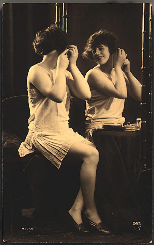 Volume 4 of Black and White Image of Naked / Nude Women and Girls in the Vintage Era