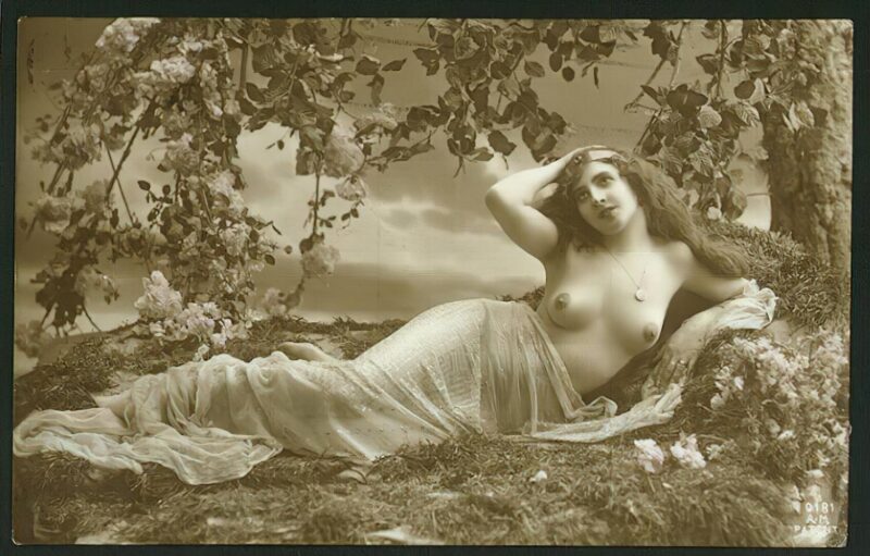 Volume 4 of Black and White Image of Naked / Nude Women and Girls in the Vintage Era