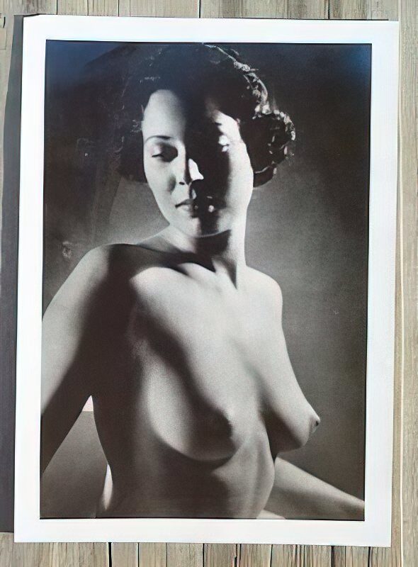 Vintage Nude Girl Mixed, Upscaled - Volume 2 - Photo 068