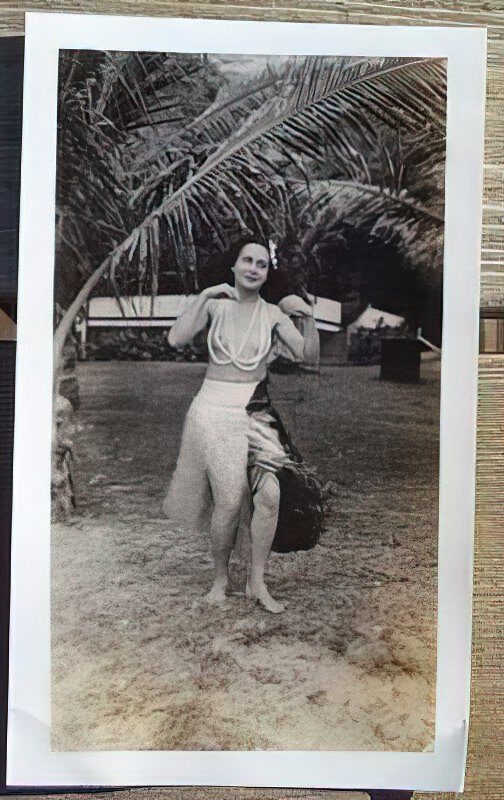 Vintage Nude Girl Mixed, Upscaled - Volume 2 - Photo 078