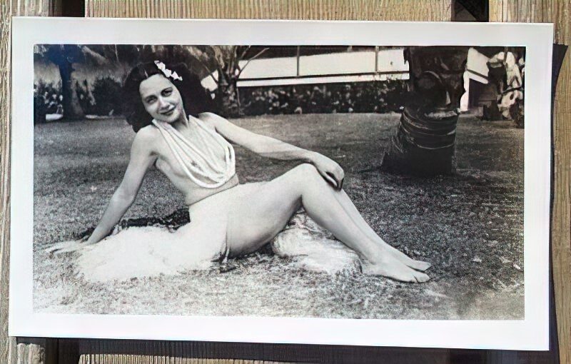 Vintage Nude Girl Mixed, Upscaled - Volume 2 - Photo 082