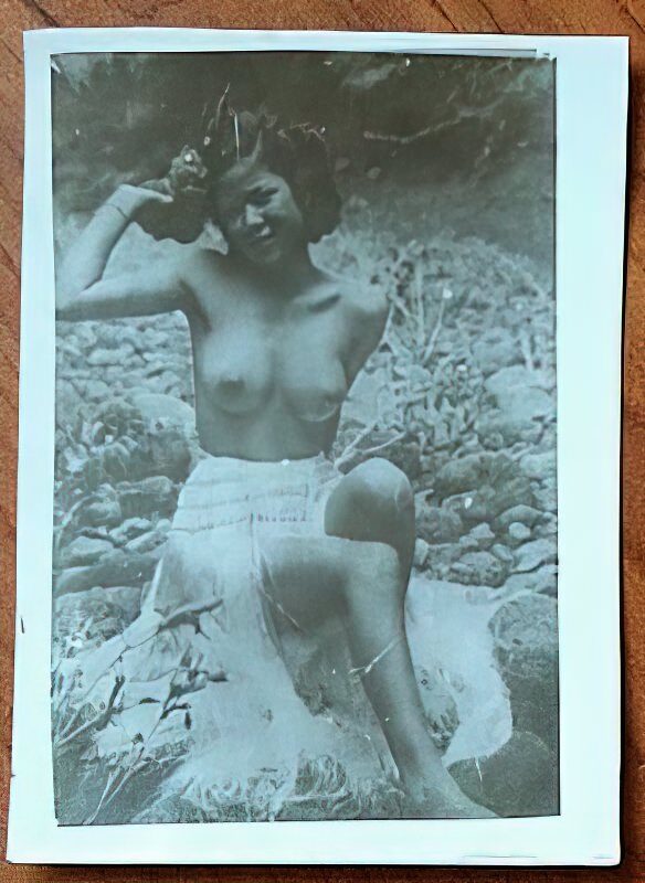 Vintage Nude Girl Mixed, Upscaled - Volume 2 - Photo 090