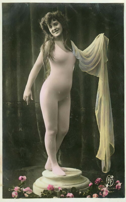 Photo 133 - Color Tint Vintage Nude Men and Women Sepia, Monochrome and Others Photo 133 - Color Tint Vintage Nude Men and Women Sepia, Monochrome and Others