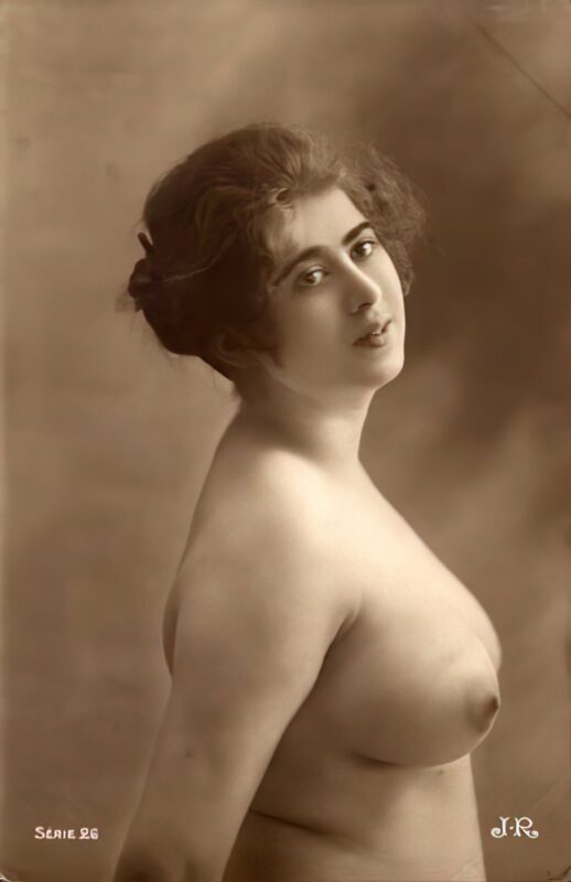 Vintage Nude Girl Mixed, Upscaled - Volume 2 - Photo 154