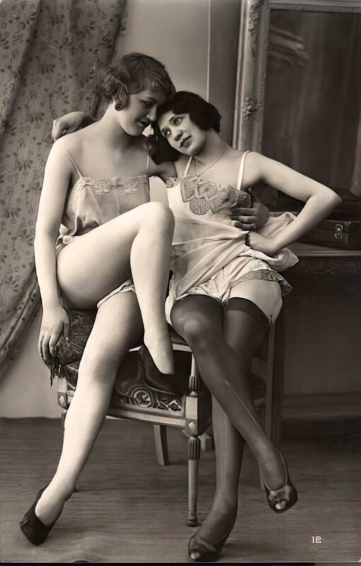 Vintage Nude Girl Mixed, Upscaled - Volume 2 - Photo 159