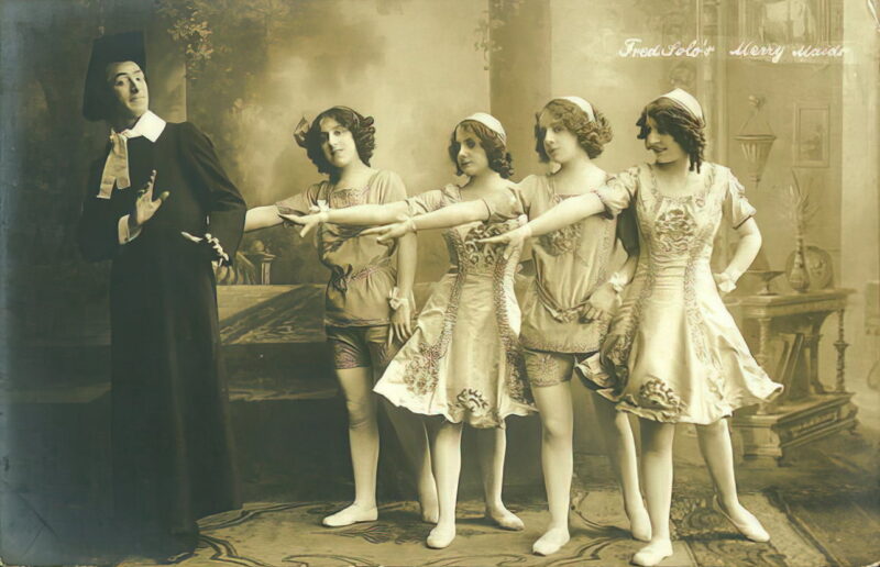 Vintage Nude Girl Mixed, Upscaled - Volume 2 - Photo 098