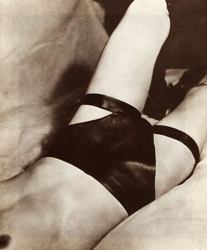 Vintage Erotica and Photo Image Galleries of Classic Women Nude in the 1920's