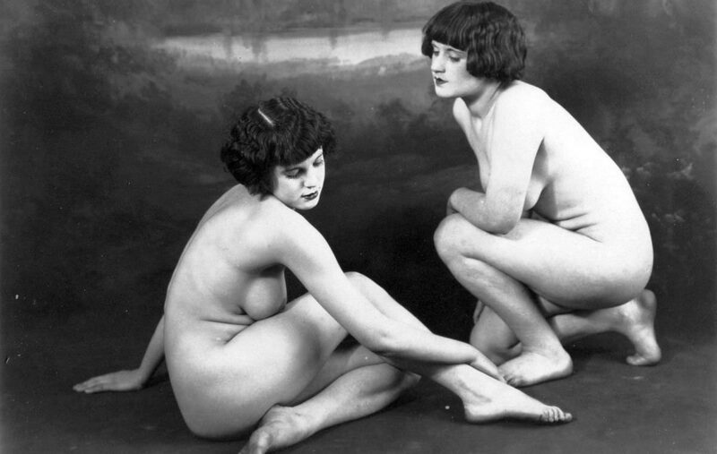 Vintage Erotica and Photo Image Galleries of Classic Women Nude in the 1920's