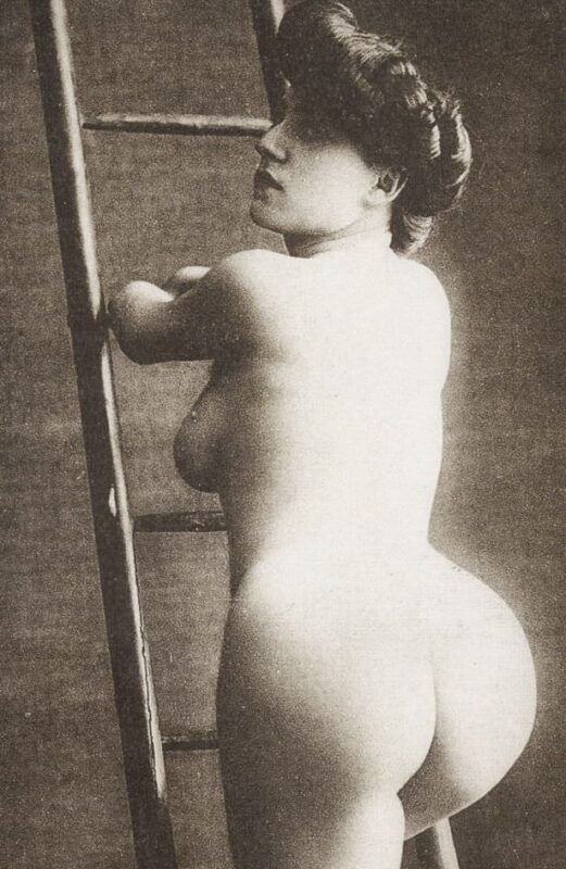 Vintage Erotica and Photo Image Galleries of Classic Women Nude in the 1920's
