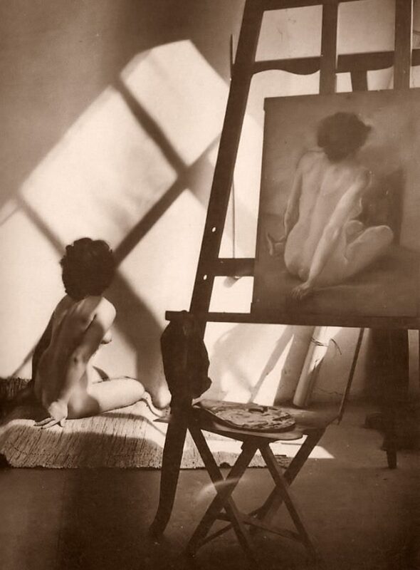 Vintage Erotica and Photo Image Galleries of Classic Women Nude in the 1920's