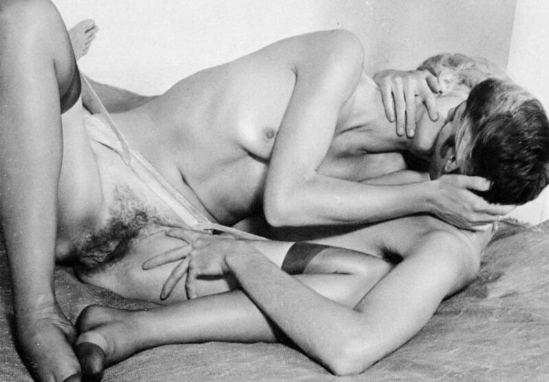 R-Rated Couples from the 1970s - Photo 094