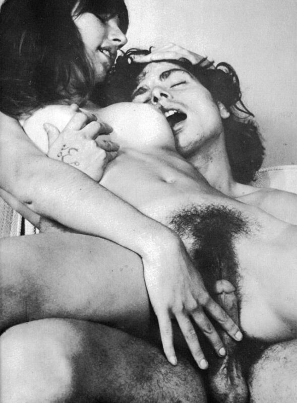 R-Rated Couples from the 1970s - Photo 099