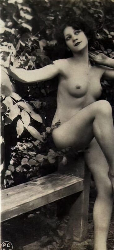 Photo - 171 of Vintage Nude Girl Mixed, Upscaled - Volume 1