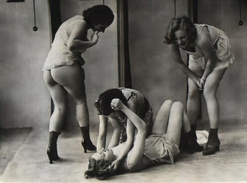 Photo - 183 of Vintage Nude Girl Mixed, Upscaled - Volume 1