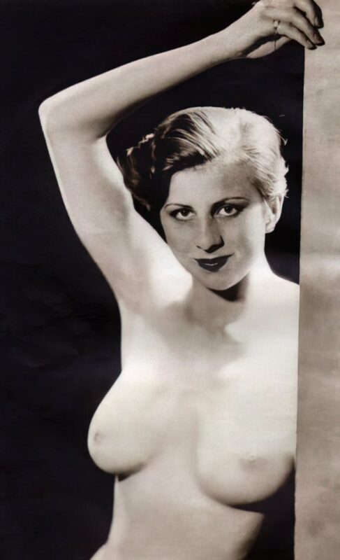 Photo - 210 of Vintage Nude Girl Mixed, Upscaled - Volume 1