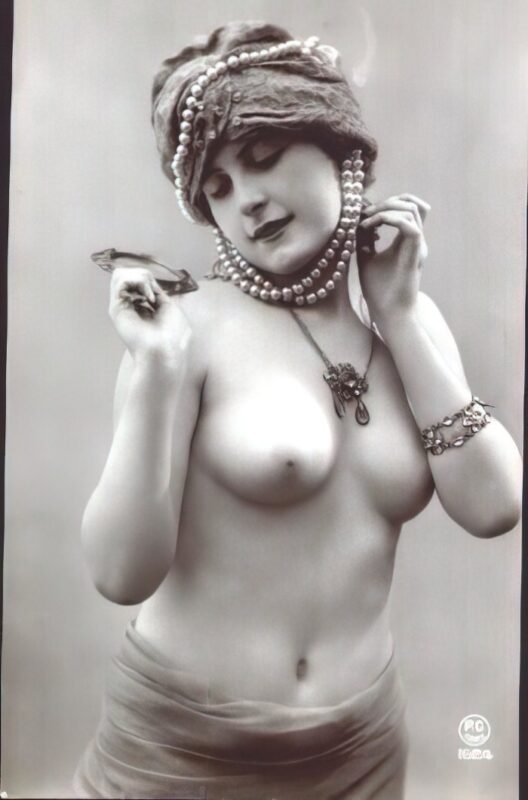 Vintage Nude Girl Mixed, Upscaled - Volume 2 - Photo 179