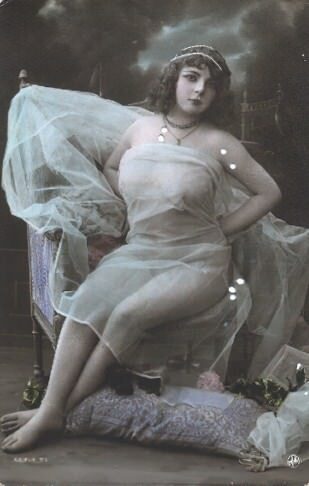 Photo 187 - Color Tint Vintage Nude Men and Women Sepia, Monochrome and Others Photo 187 - Color Tint Vintage Nude Men and Women Sepia, Monochrome and Others