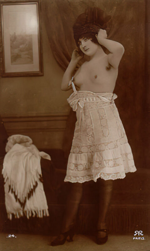 Volume 4 of Black and White Image of Naked / Nude Women and Girls in the Vintage Era