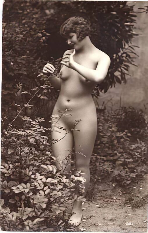 Volume 4 of Black and White Image of Naked / Nude Women and Girls in the Vintage Era