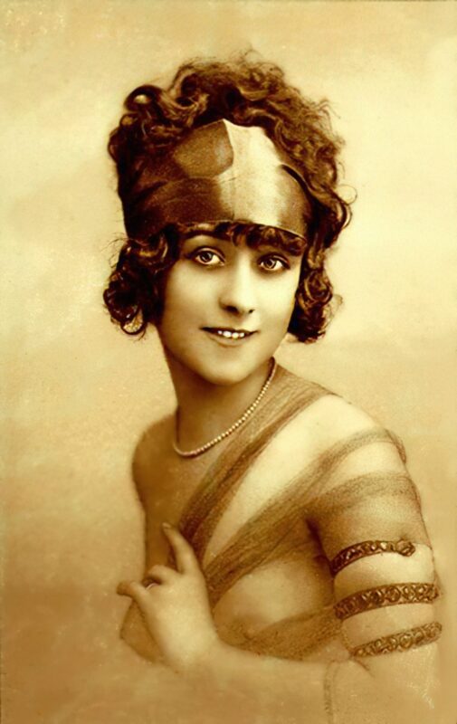 Volume 4 of Black and White Image of Naked / Nude Women and Girls in the Vintage Era