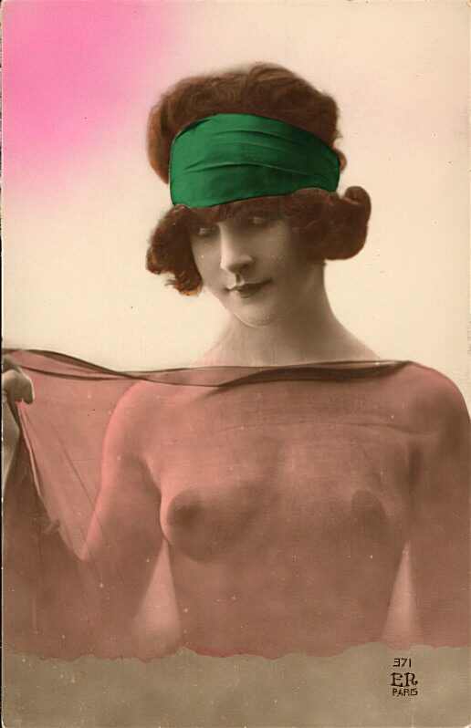 Photo 200 - Color Tint Vintage Nude Men and Women Sepia, Monochrome and Others Photo 200 - Color Tint Vintage Nude Men and Women Sepia, Monochrome and Others