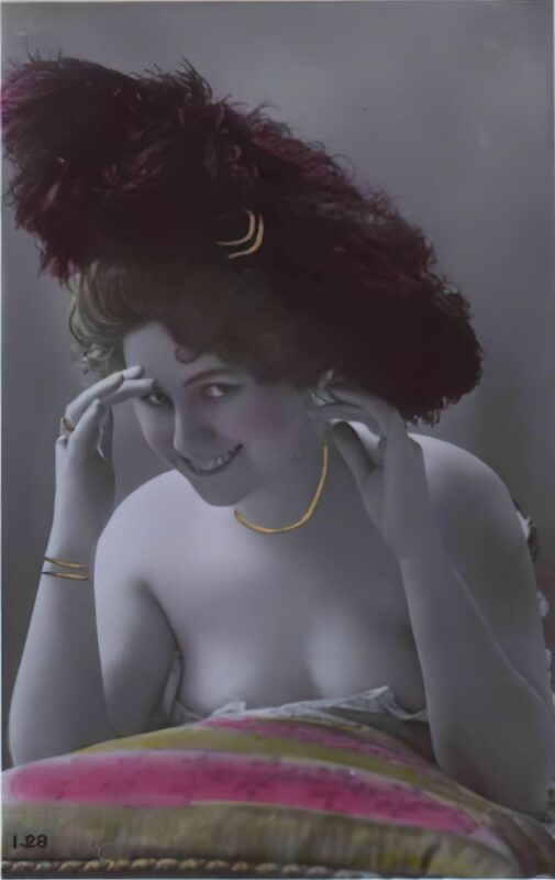 Photo 211 - Color Tint Vintage Nude Men and Women Sepia, Monochrome and Others Photo 211 - Color Tint Vintage Nude Men and Women Sepia, Monochrome and Others