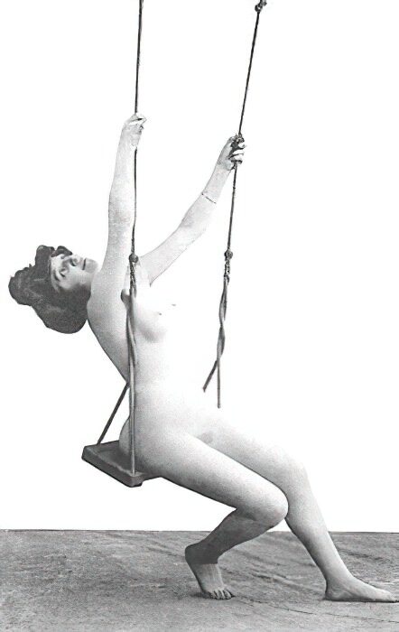B&W Volume 5 Image of Naked / Nude Woman in the Vintage Era